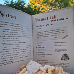 Przepisy i opowieści wewnątrz broszury